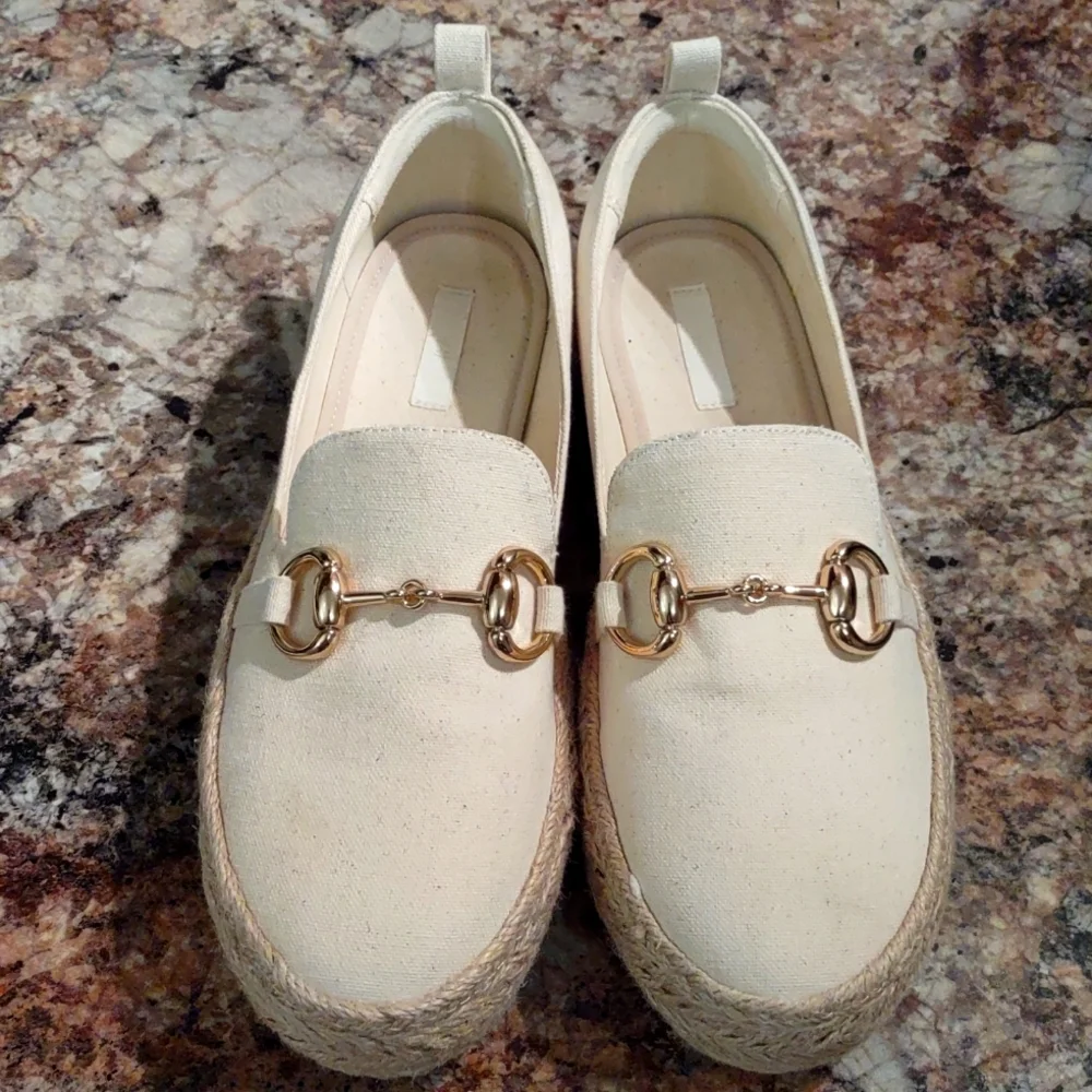 H&M Canvas Platform Espadrilles (Sz. 10) - Picture 4 of 11